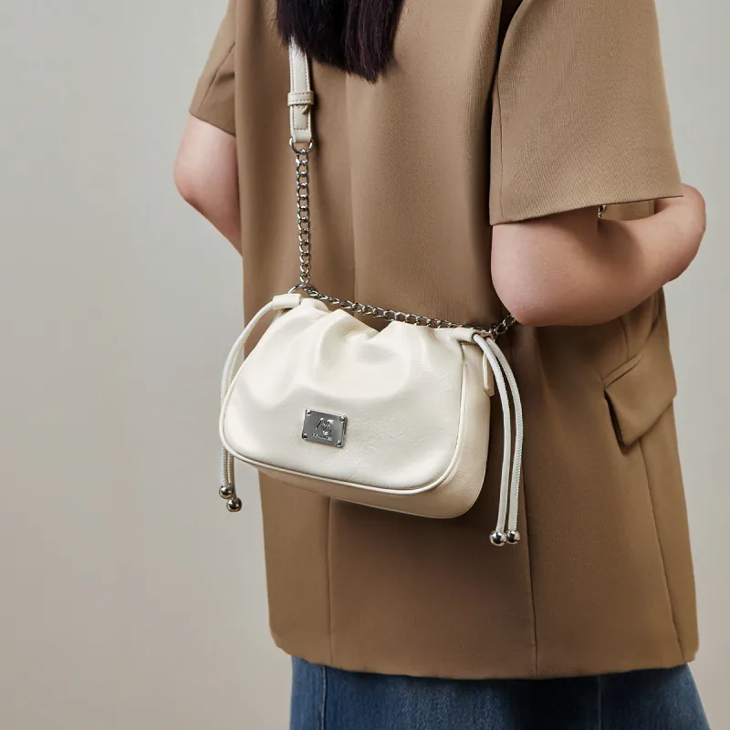 15 MINS Synthetic Leather Cloud Bag Trumpets Women's Space Silver/Ecru-6