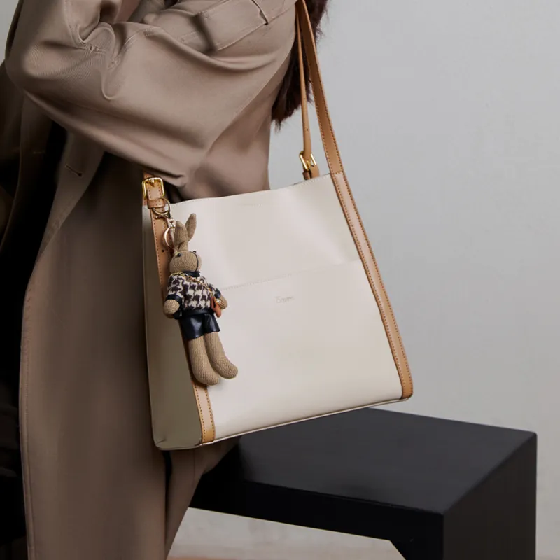 15 MINS Cow Leather Shoulder Bag Tote Bag Pack Large Size Women's Ecru & Apricot-4