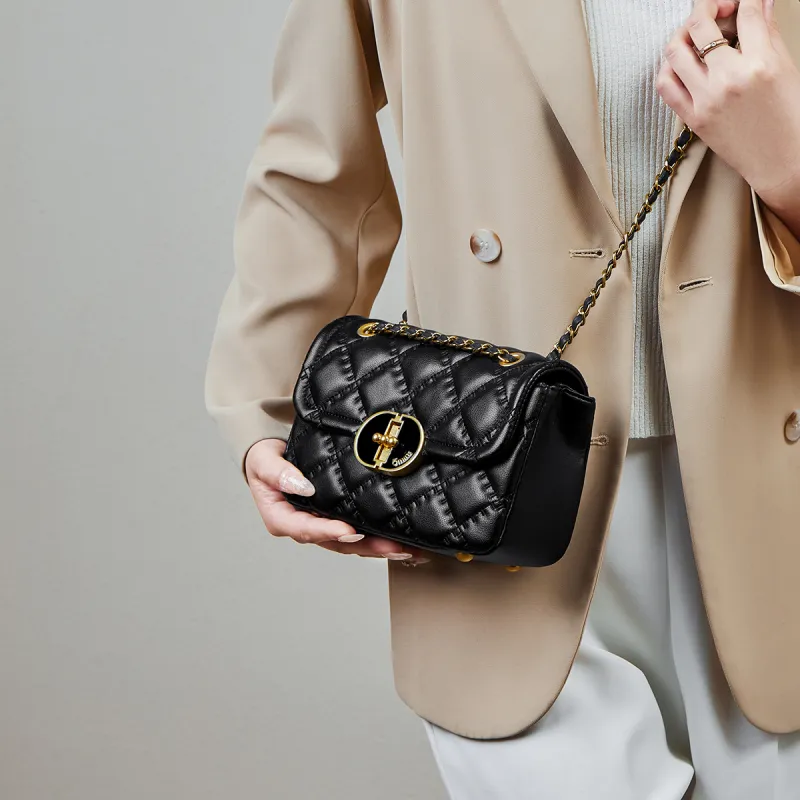 15 MINS Cow Leather Chain Bag Shoulder Bag Crossbody Bag Small Size Women's Ecru/Black-8