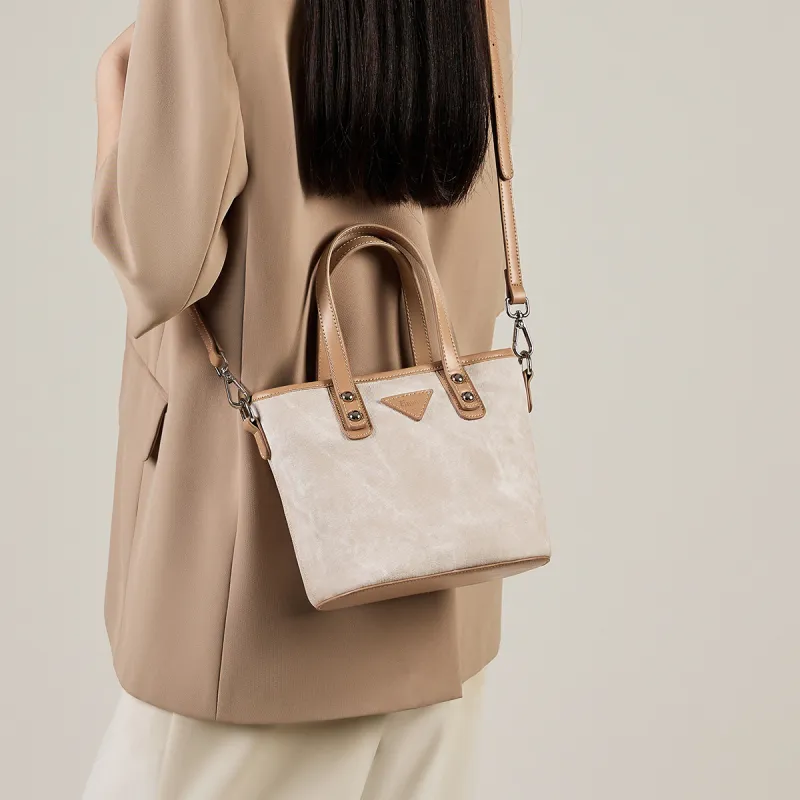 15 MINS Synthetic Leather One Shoulder Handbag Trumpets Women's White & Apricot-1