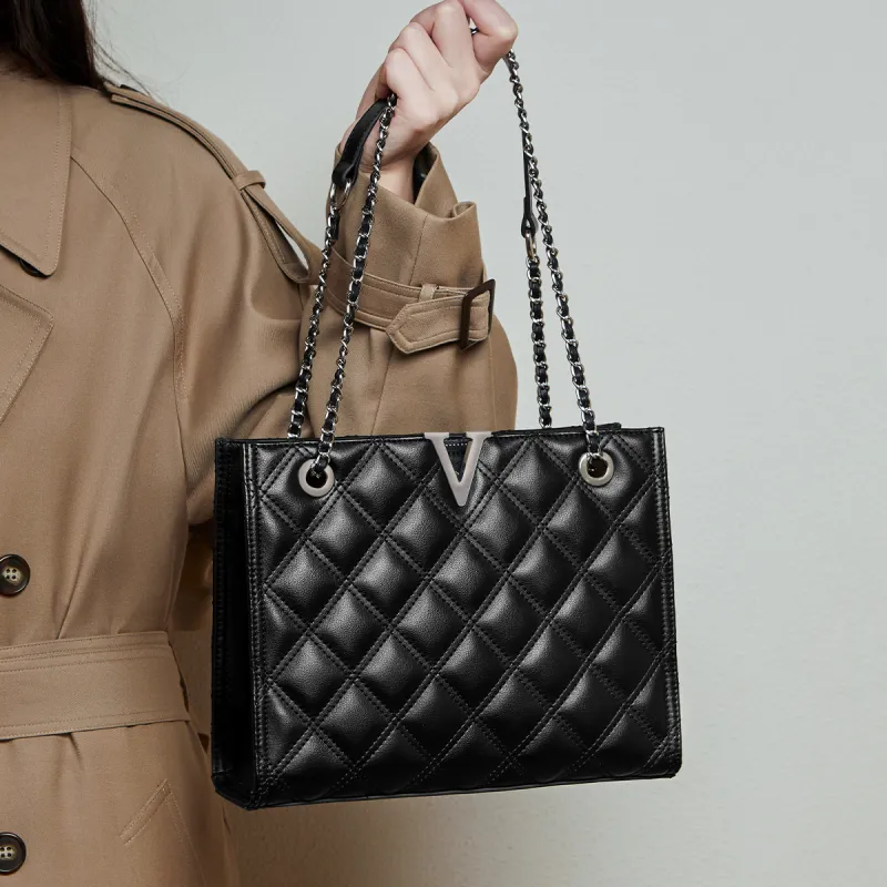15 MINS Cow Leather Patchwork Synthetic Leather Commuter Bag Chain Bag Tote Shoulder Bag Regular Women's Black-3