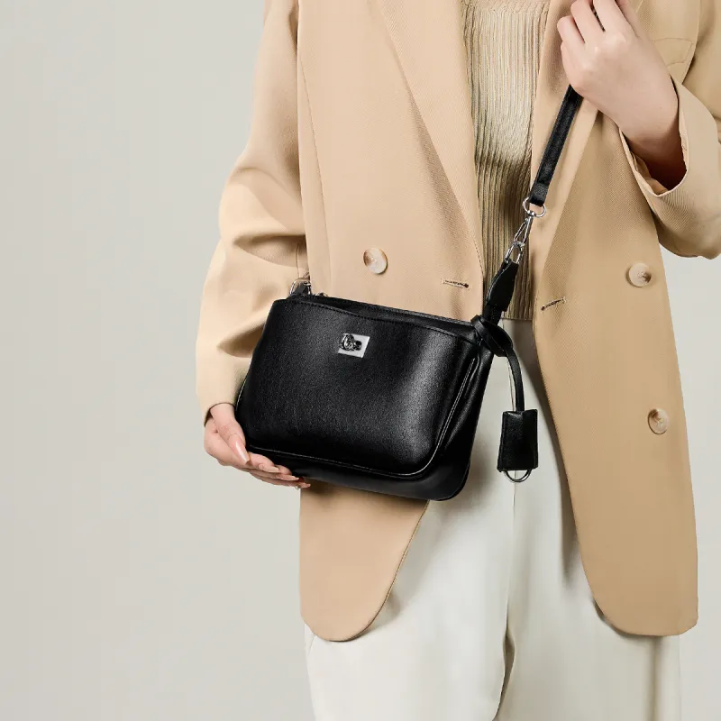 15 MINS Synthetic Leather Shoulder Bag Medium Size Women's Black/White-2