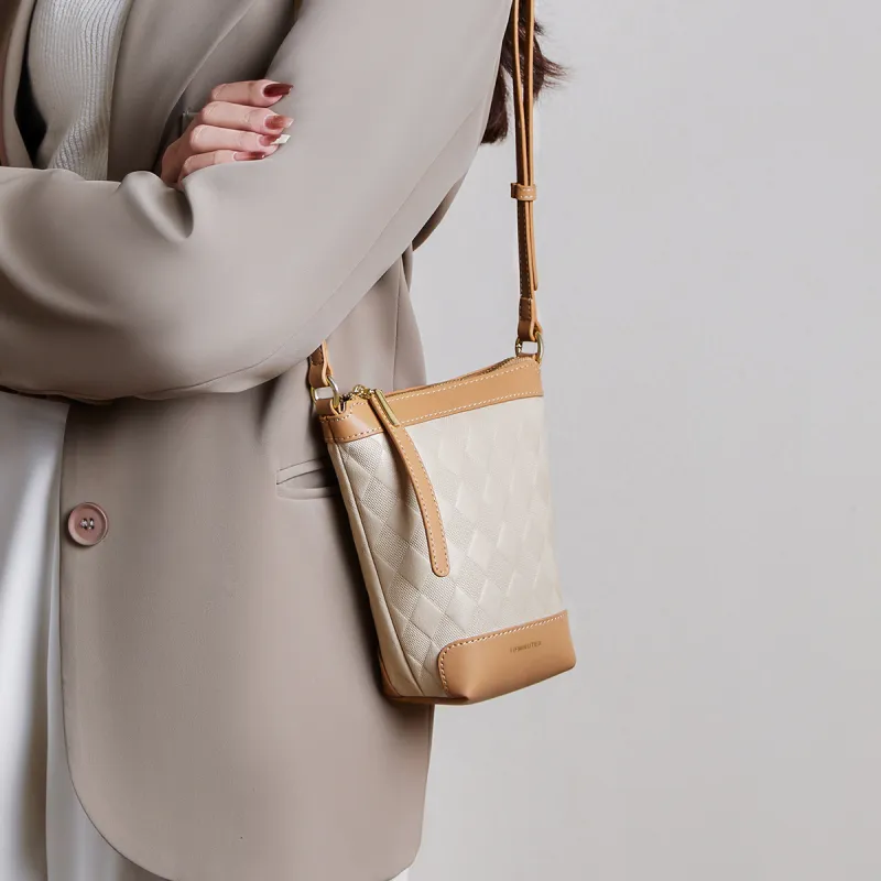 15 MINS Crossbody Bags-12