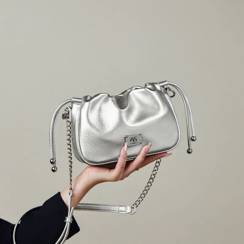 15 MINS Synthetic Leather Cloud Bag Trumpets Women's Space Silver/Ecru-3