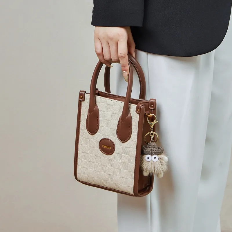 15 MINS Top Grain Cow Leather One Shoulder Crossbody Medium Size Women's Ecru & Brown-1