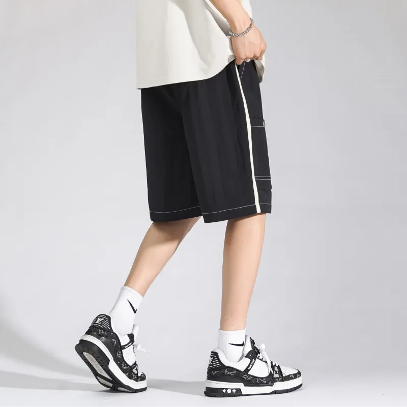 DBD WH Cargo Shorts Unisex-4