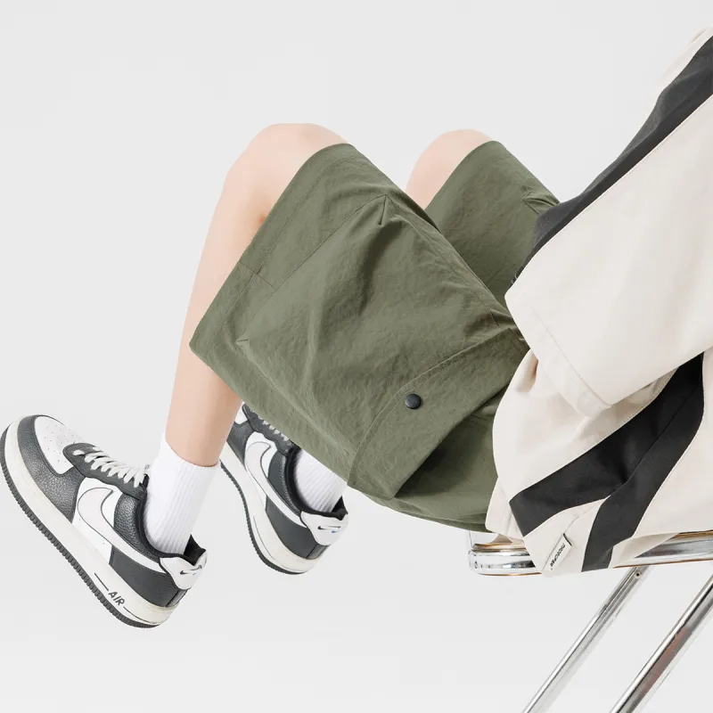 DBD WH Cargo Shorts Unisex-10