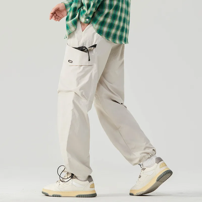 DBD WH Cargo Pants Unisex-4