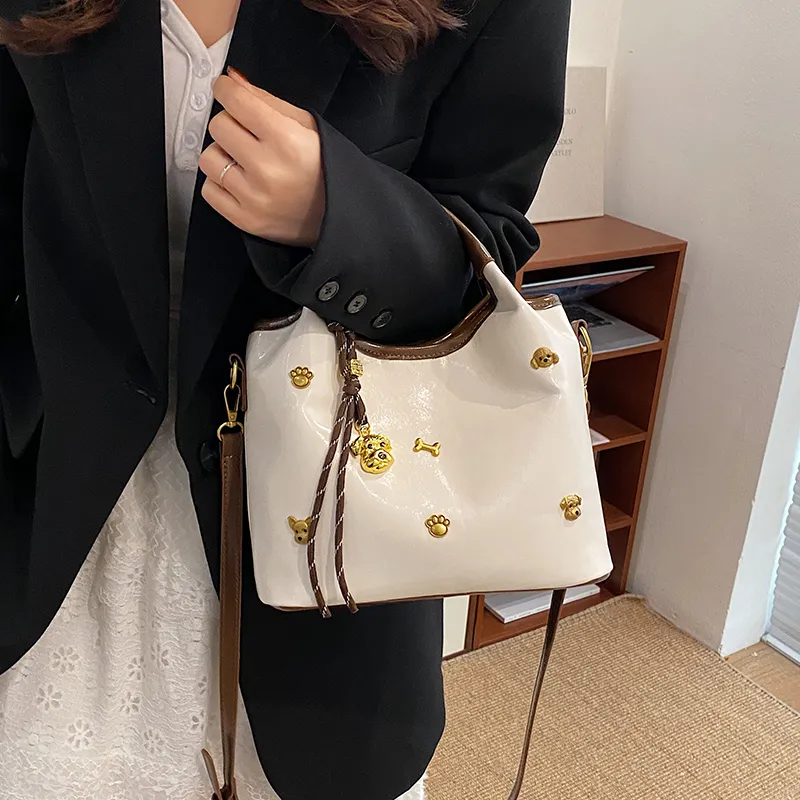 LOUIS ROYALN PU One Shoulder Handbag Unisex Multicolor-4