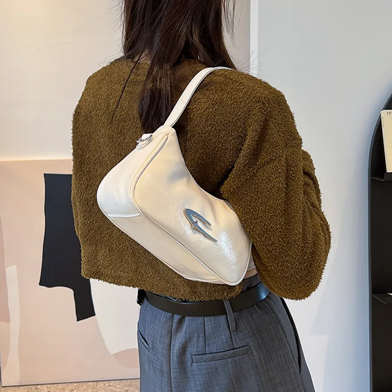 LOUIS ROYALN PU Underarm Shoulder Bag Unisex Ecru/Silver/Black-1