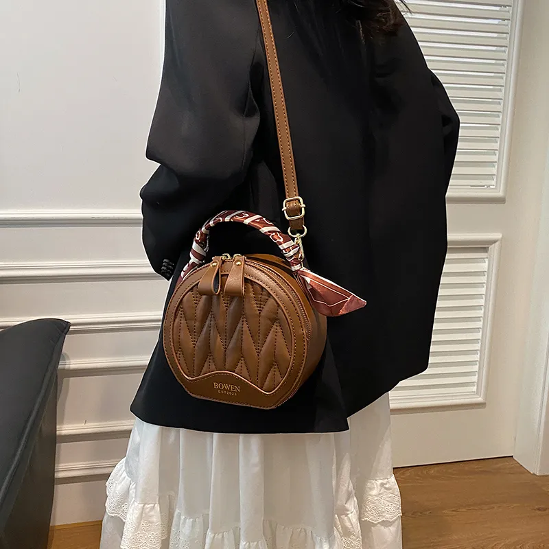 LOUIS ROYALN PU One Shoulder Handbag Regular Women's Brown White/Black/Black White/Brown-10