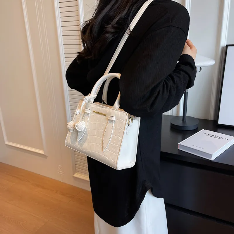 LOUIS ROYALN PU Crossbody One Shoulder Handbag Women's Black/Ecru/Pink-4