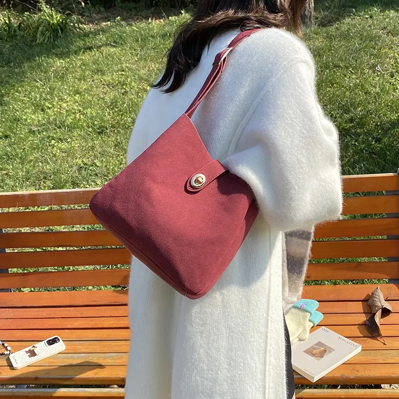 LOUIS ROYALN PU Shoulder Bag Unisex Matte Brown/Matte Red/White/Black/Elephant Gray-3