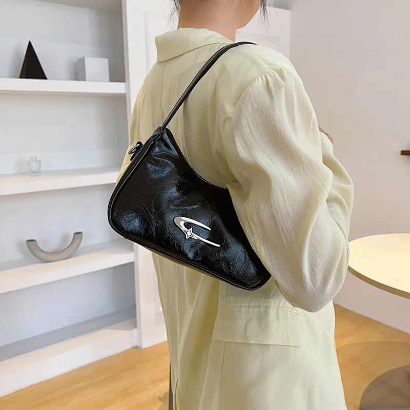 LOUIS ROYALN PU Underarm Shoulder Bag Unisex Ecru/Silver/Black-7