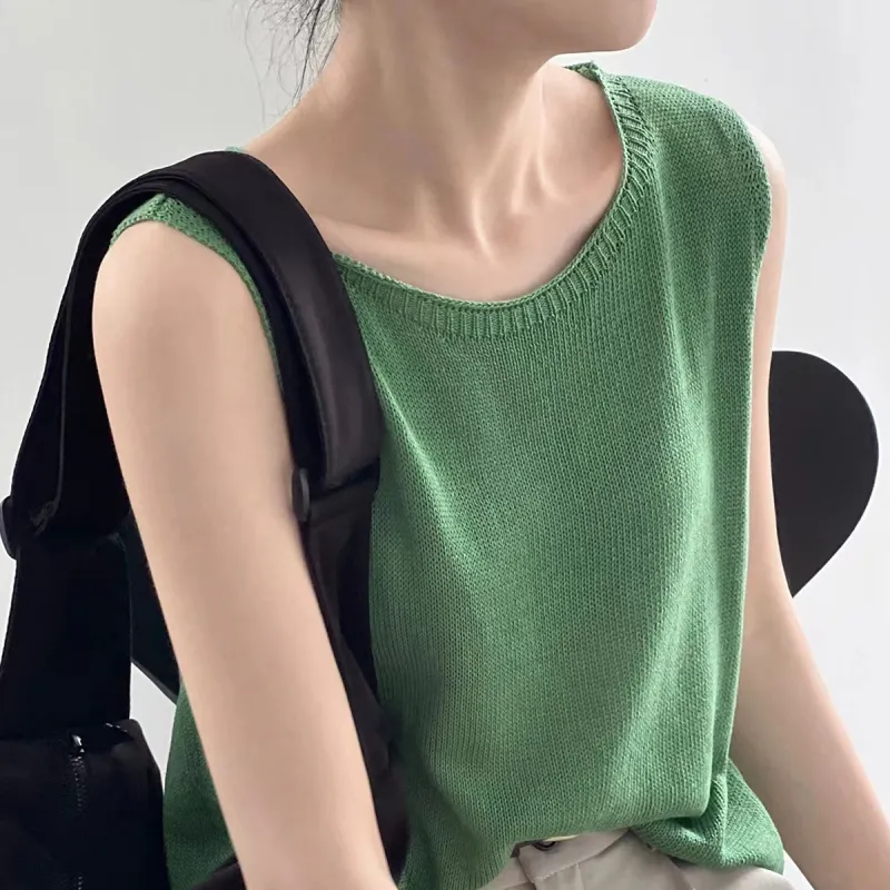 Flowers In Water Tank Top Women's Green-2