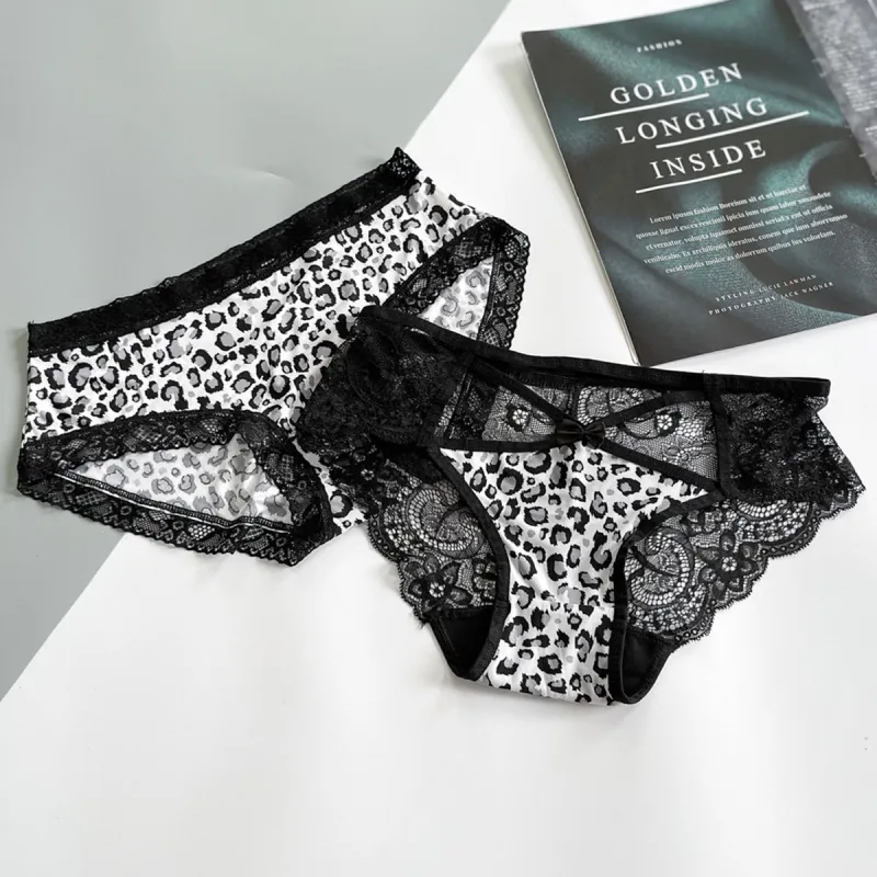 Flowers In Water Underpants Women's 3 Pack-2