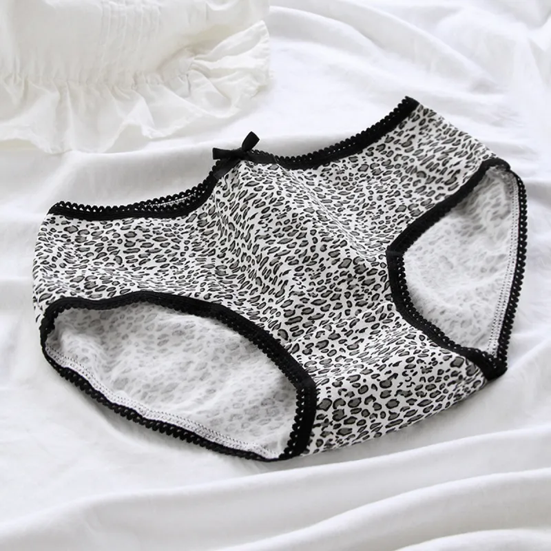 Flowers In Water Underpants Women's 4 Pack-73
