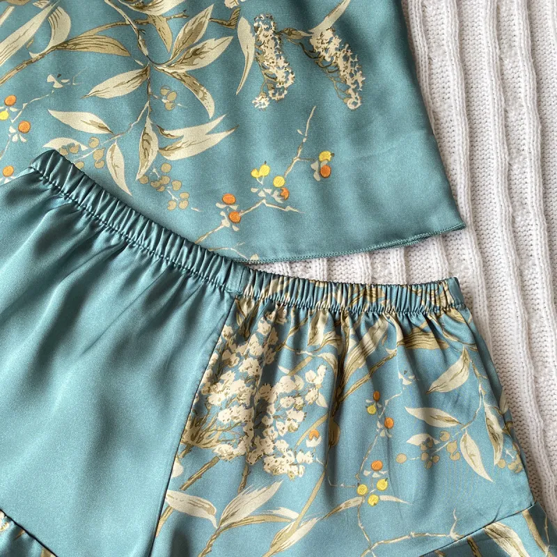 Flowers In Water Pajama Set Women's Green Cherry-2