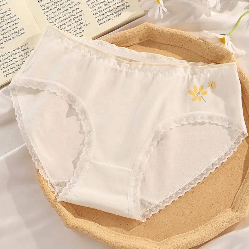 Flowers In Water Underpants Women's 3 Pack-1