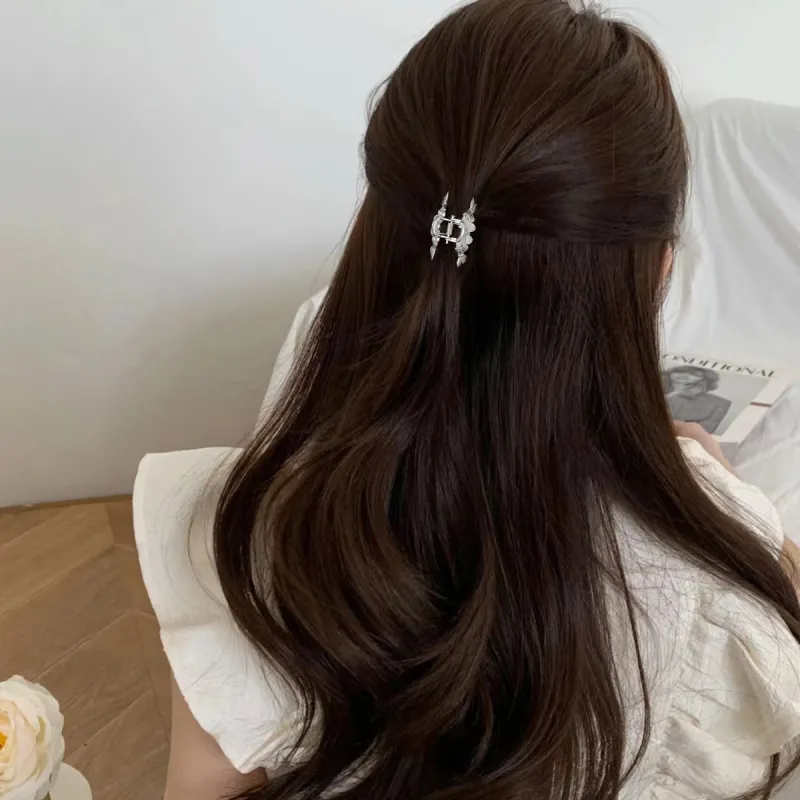 HANYUDIE Shark Hair Clip With Half Bun Holder Women's-3