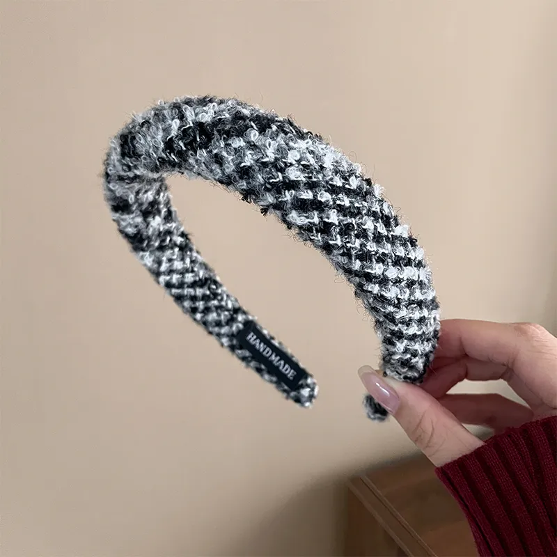 HANYUDIE Plush Headbands Women's-1