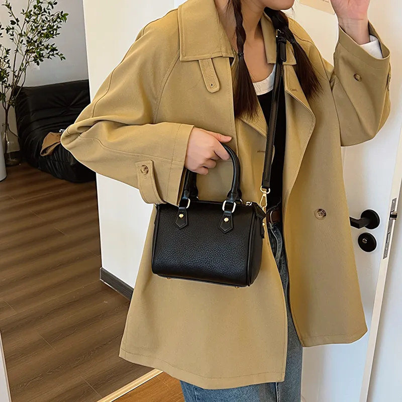 FAMAN PU One Shoulder Handbags Regular Women's Black/Red/Khaki-12