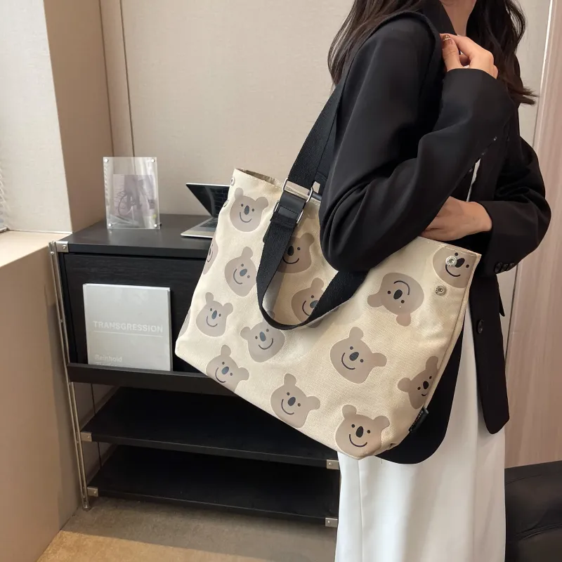 FAMAN Shoulder Bags-8