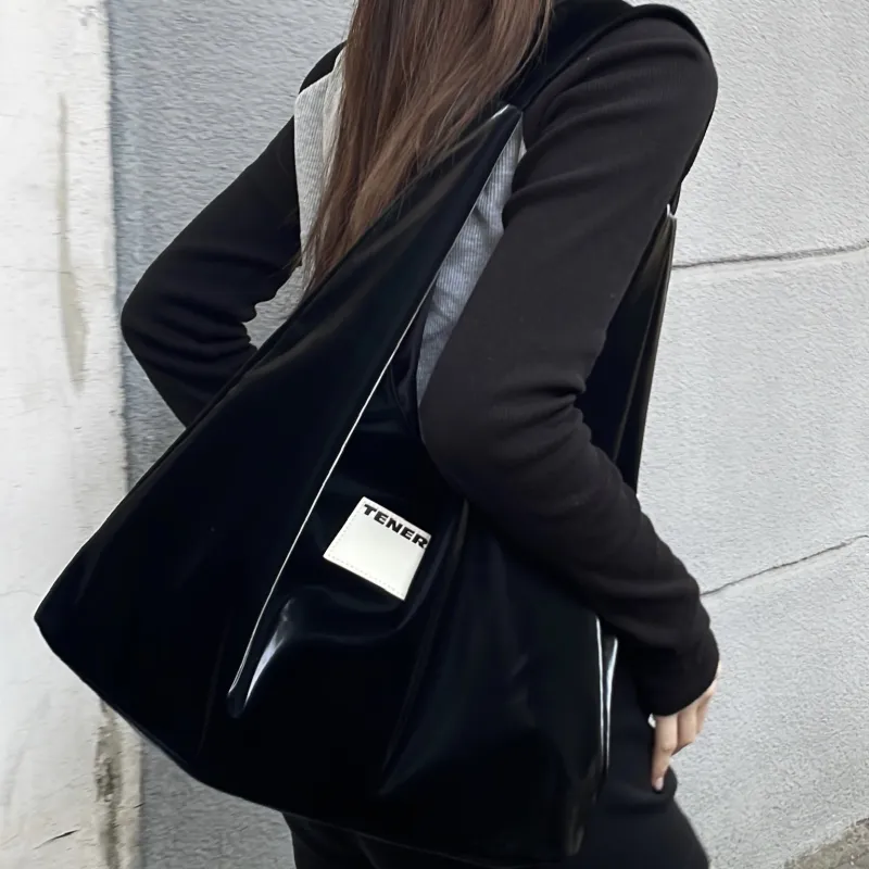 Tenera Biodegradable Artificial Leather Shoulder Bag Regular Women's Black-3