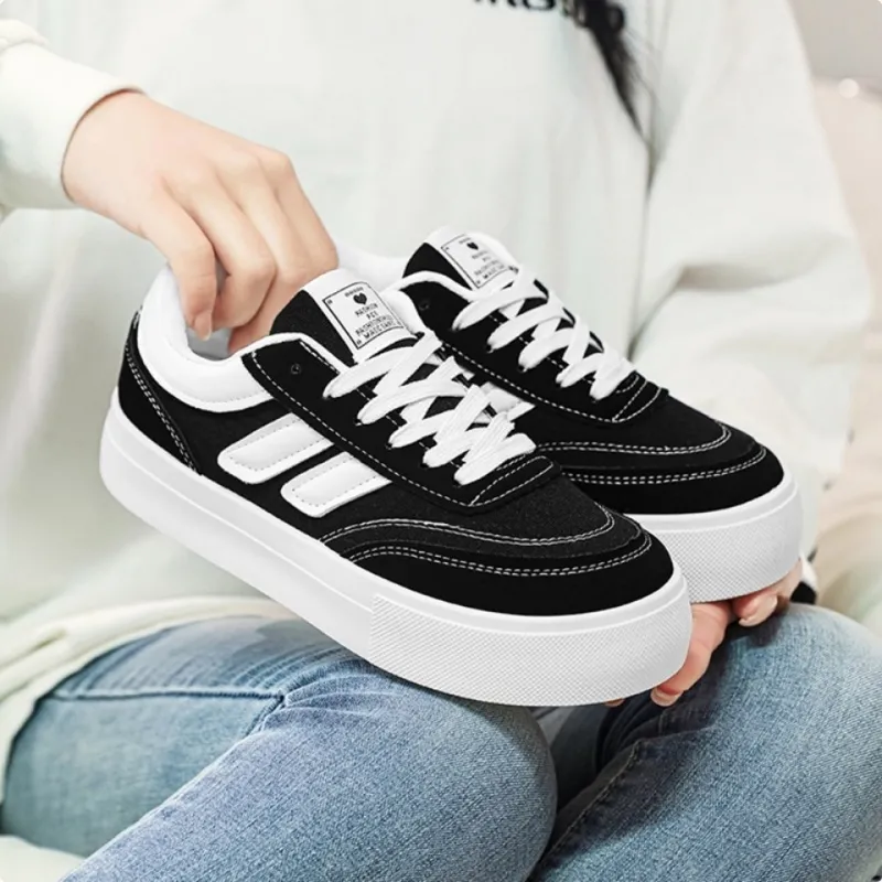 Cat Seven Seeks Anti Slip Wear Resistant Low Top Skateboard Shoes Women's-1