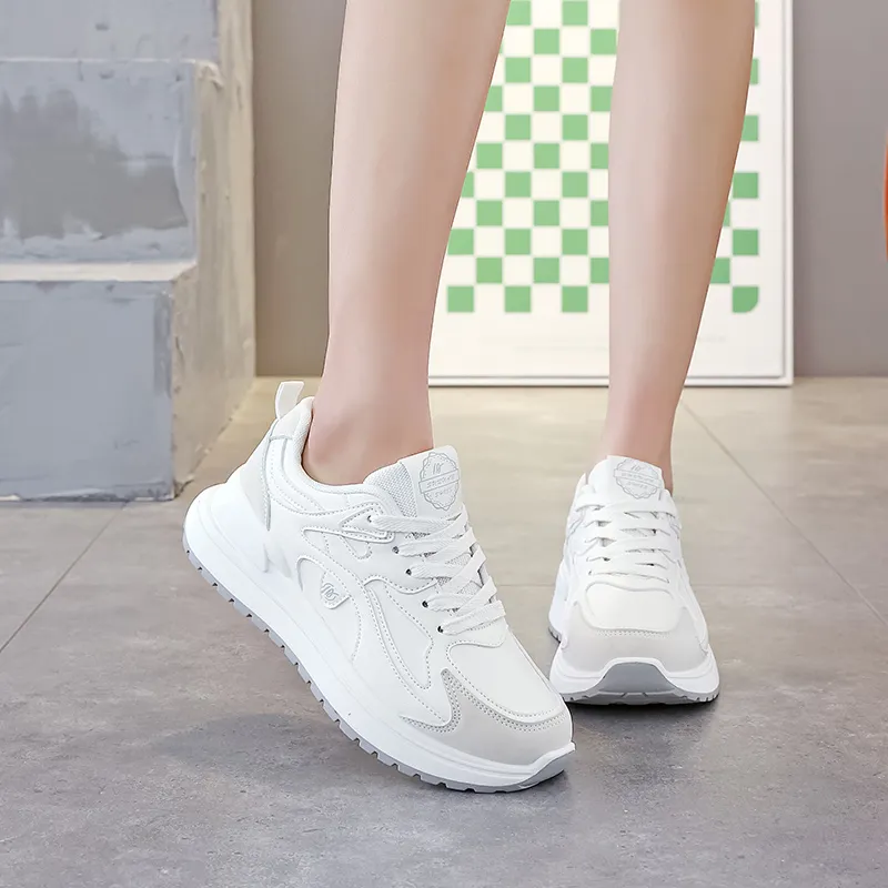 Lin's Travels Anti-Slip Wear-Resistant Low-Top Chunky Sneakers Women's-2