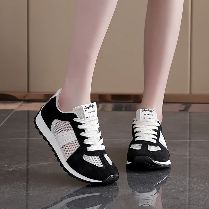 Lin's Travels Cushioning And Breathable Low Top Casual Shoes Women's-3