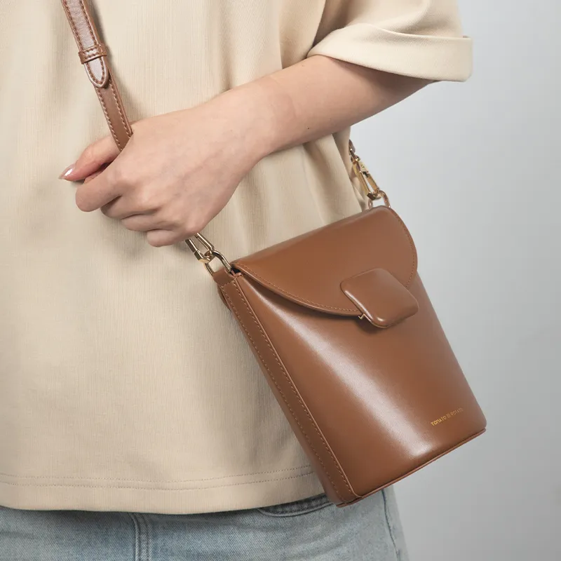 TOMATO&POTATO Cow Leather Cell Phone Pouch, Shoulder Bag, Crossbody Bag Regular Women's Brown/Ecru/Light Pink-3