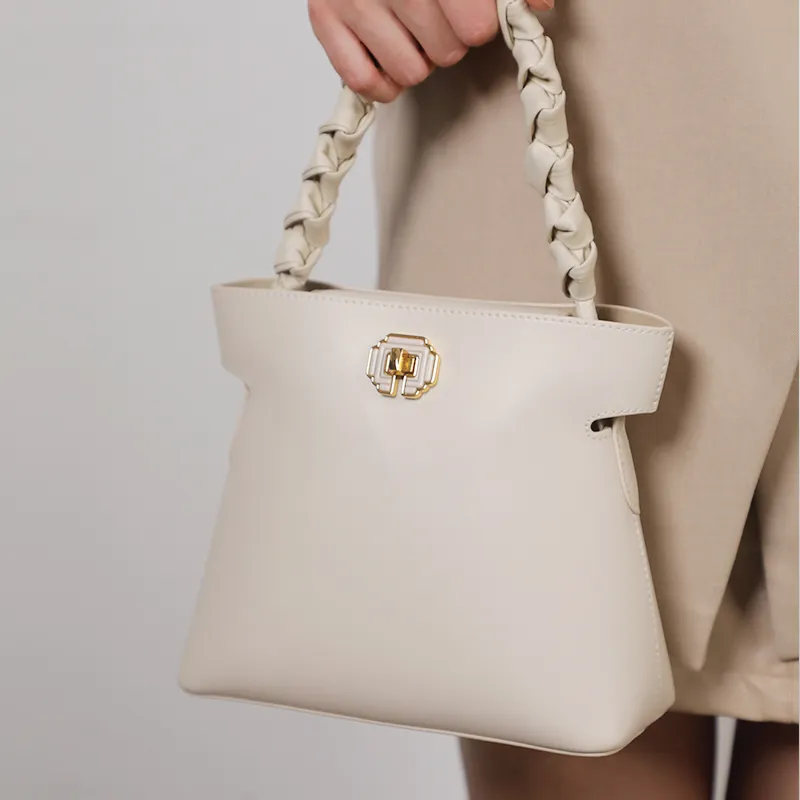 TOMATO&POTATO Cow Leather One Shoulder Handbag Crossbody Bag Regular Women's Ecru/Black/Khaki-3