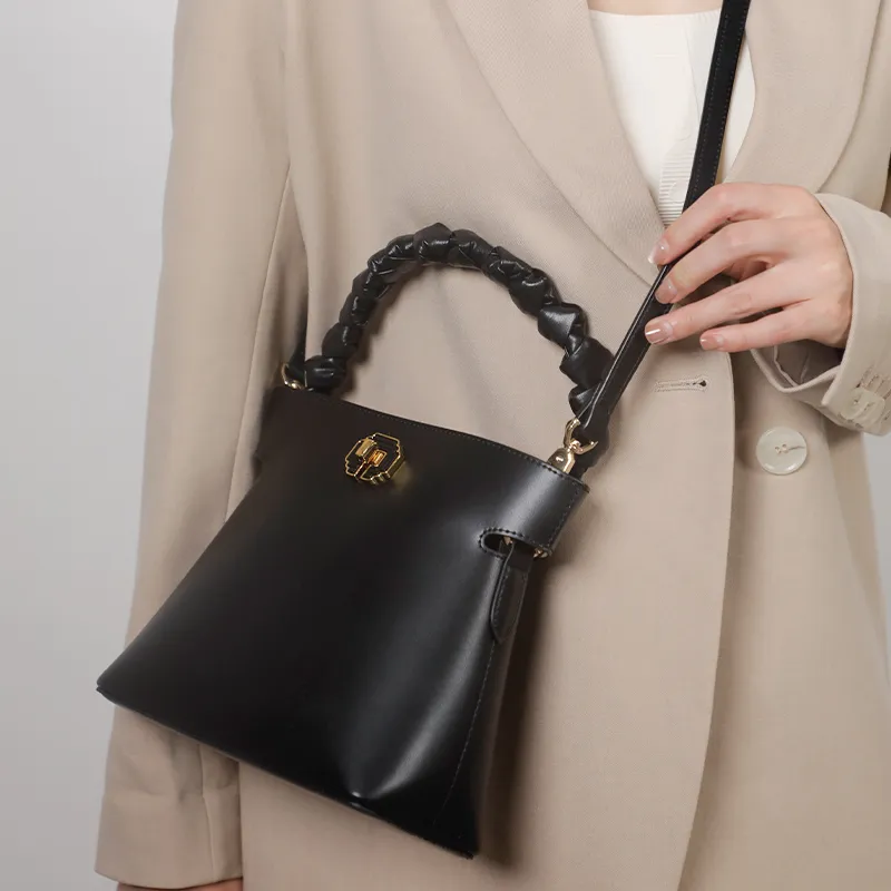 TOMATO&POTATO Cow Leather One Shoulder Handbag Crossbody Bag Regular Women's Ecru/Black/Khaki-15