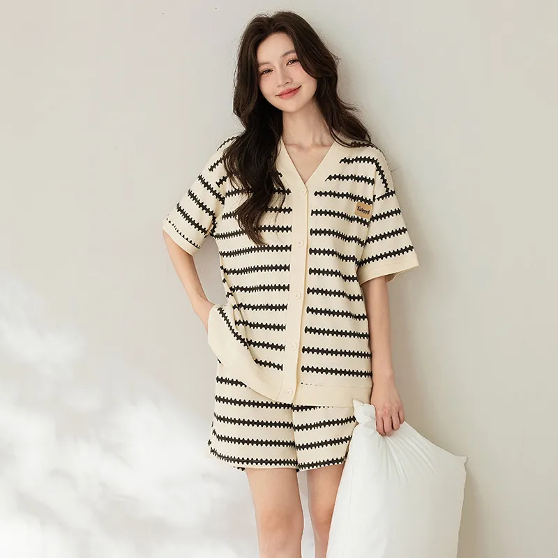 XIA.WA.ZHI.XIU Pajama Gift Box Women's-1