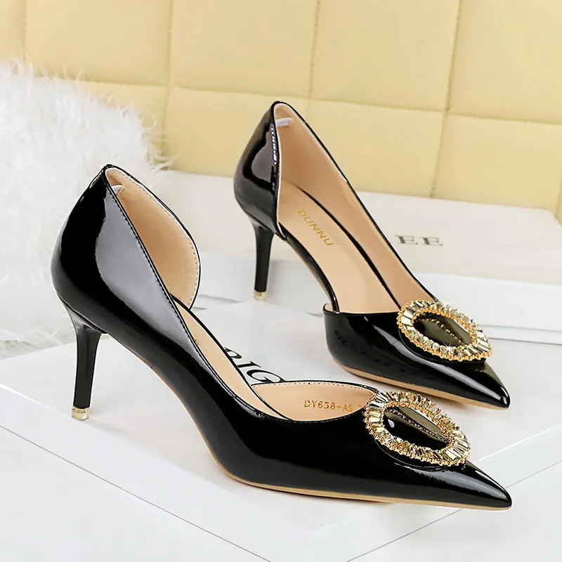 Dunnu Slim Heel High Heels Women's-1