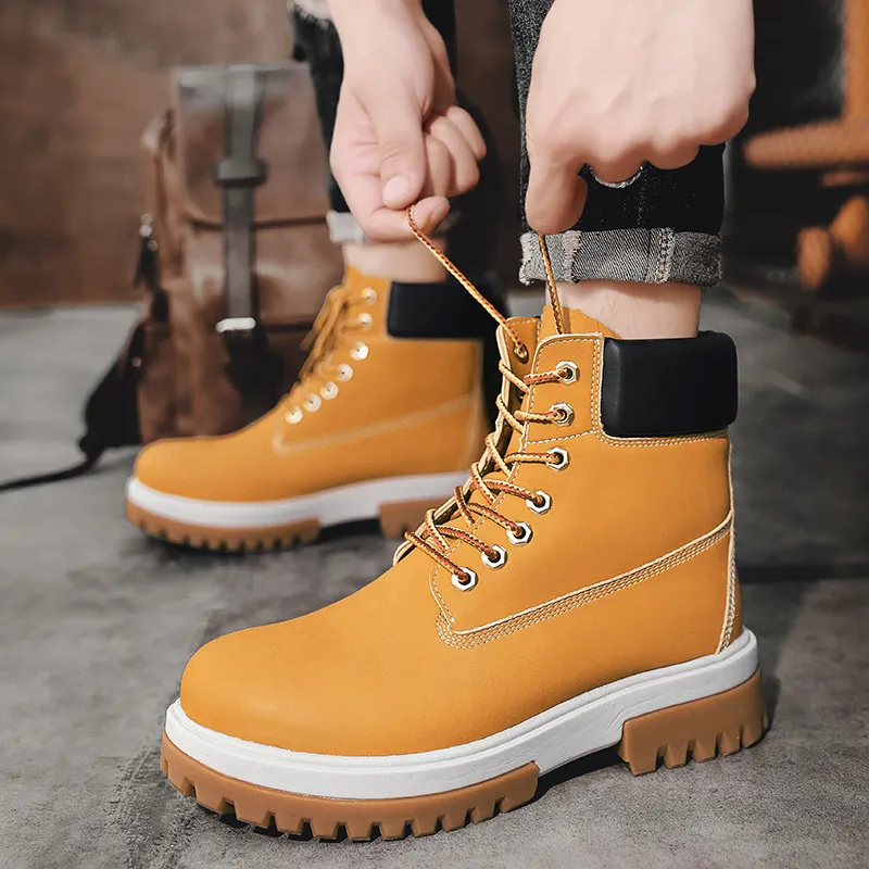 Dunnu Crew Martin Boot Men's Gold-8