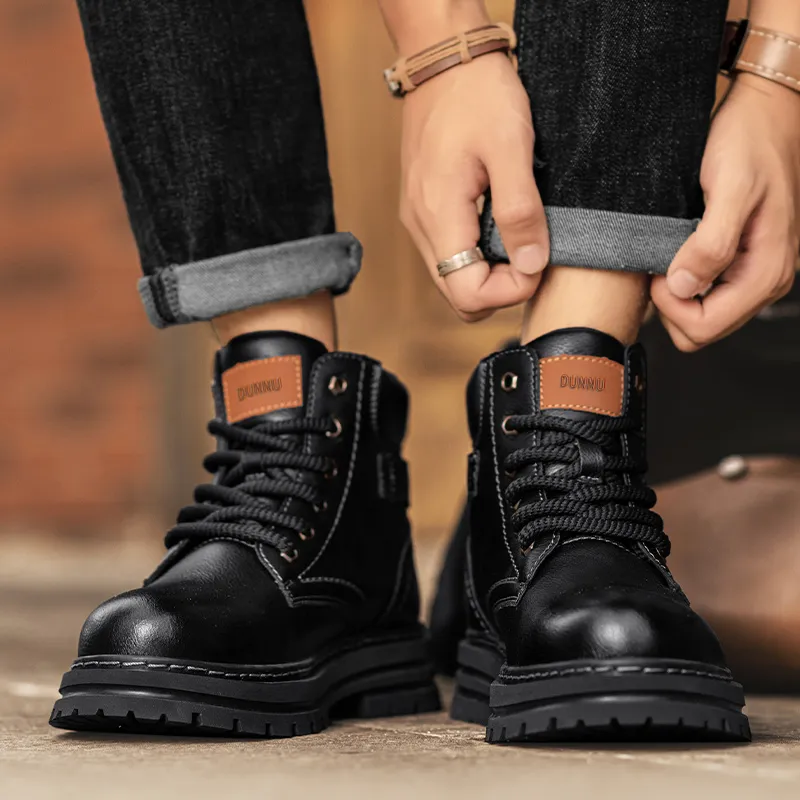 Dunnu Martin Boots Men Black-19