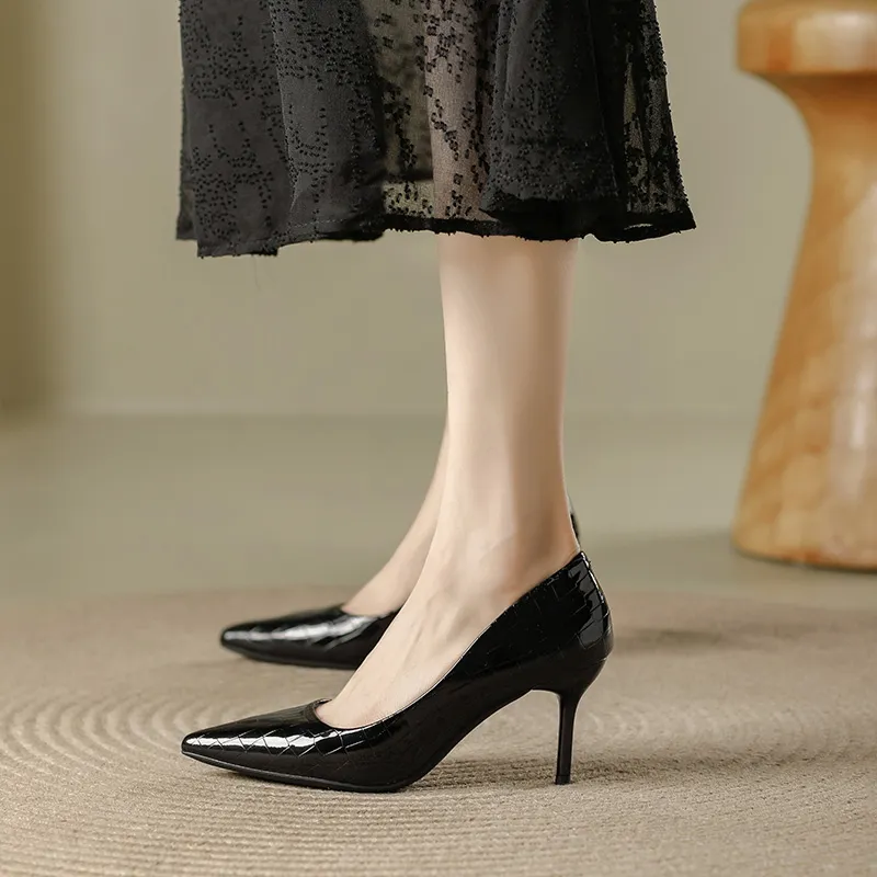 Dunnu Slim Heel High Heels Women's-15