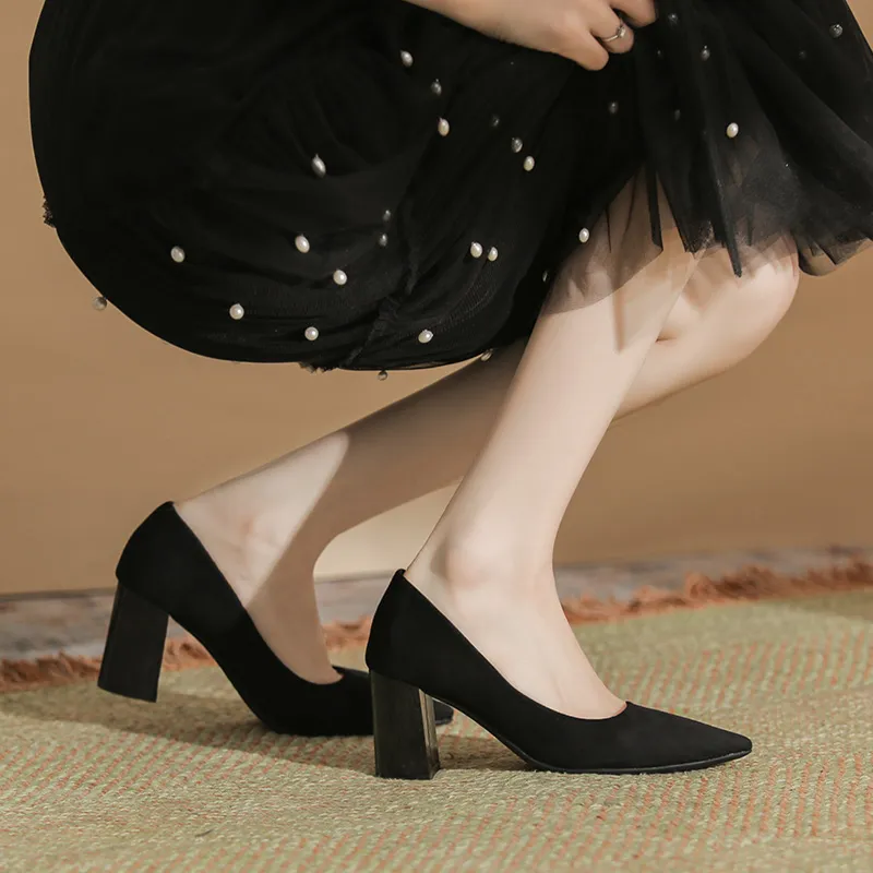Dunnu High Heels Women's Black-5