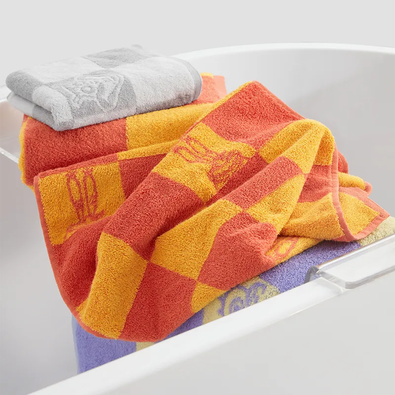 Sanli x SPONGEBOB SQUAREPANTS Towel-3