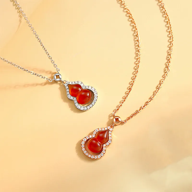 Schloney Agate Necklaces Women's-1