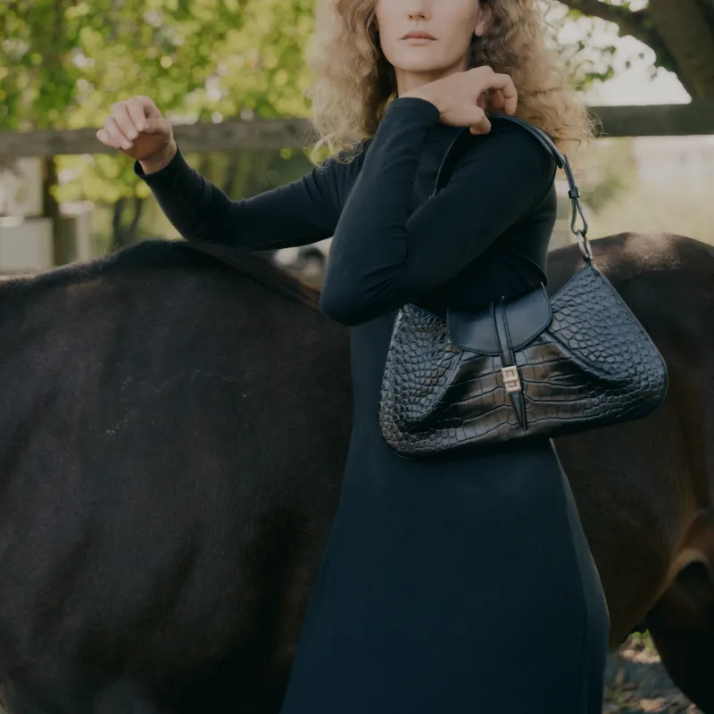 APEDE MOD Shoulder Bags-2