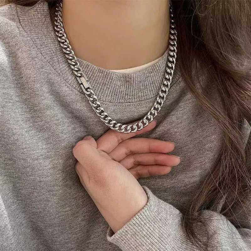AEMC Necklaces Unisex-5