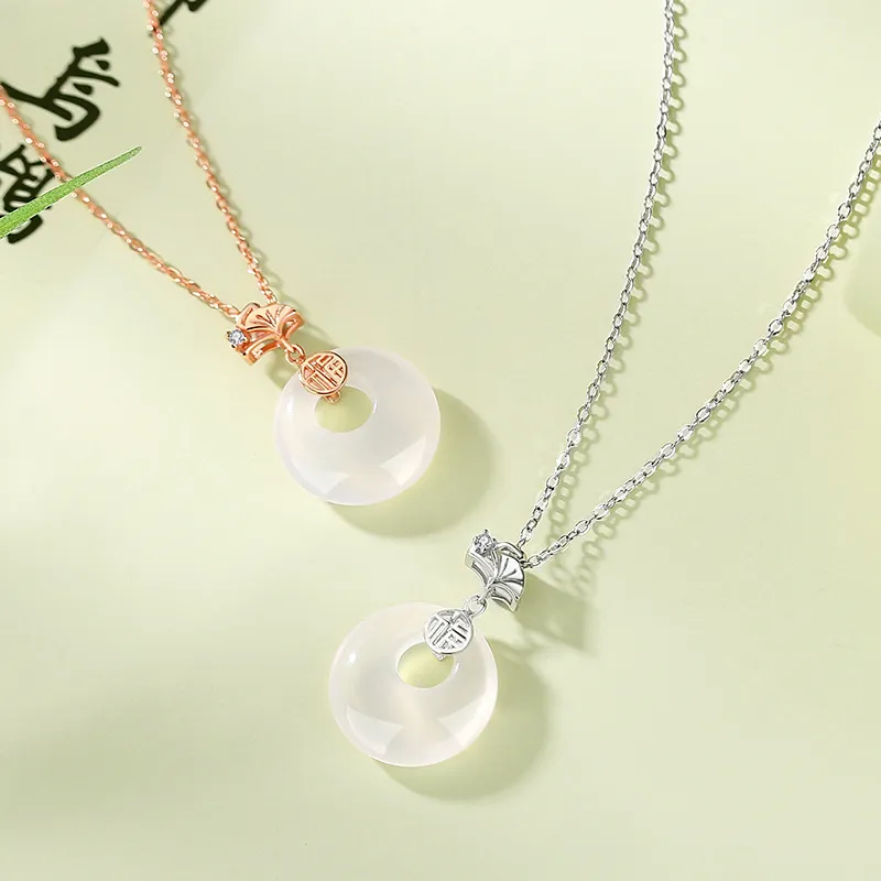 Princess Xuanjie Chalcedony Necklaces Unisex-2