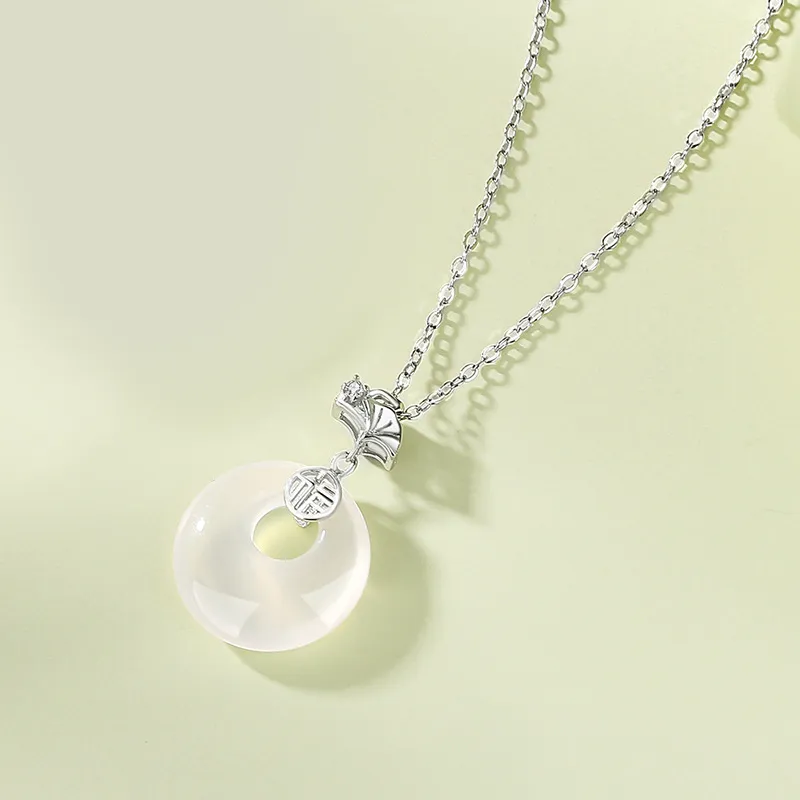 Princess Xuanjie Chalcedony Necklaces Unisex-1
