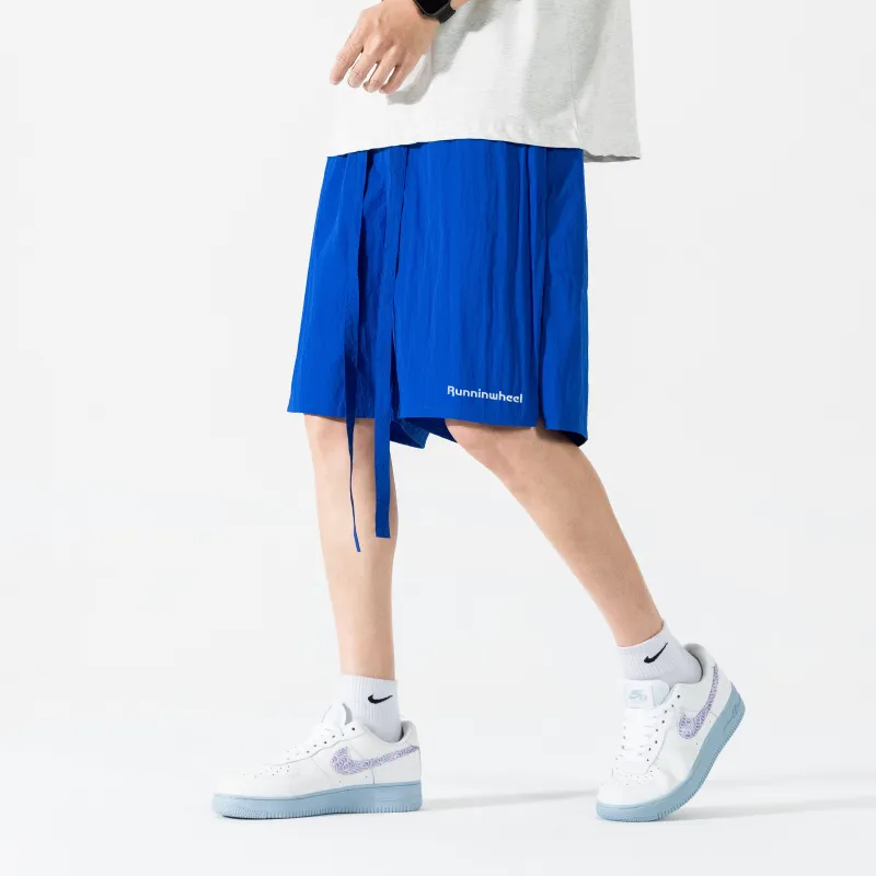 RUNNINWHEEL Casual Shorts Unisex-40