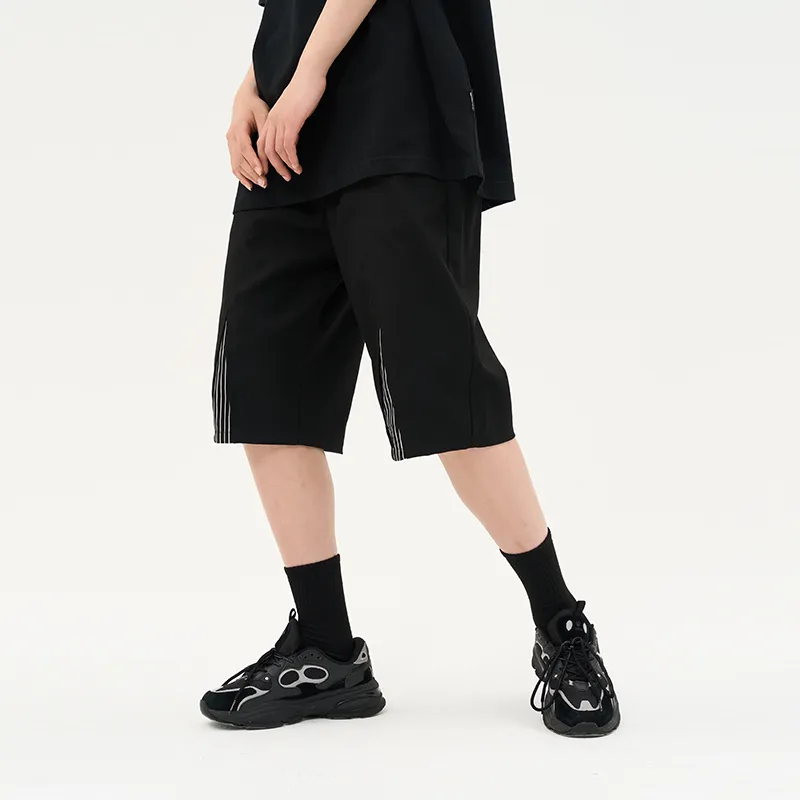 RUNNINWHEEL Casual Shorts Unisex Black-3