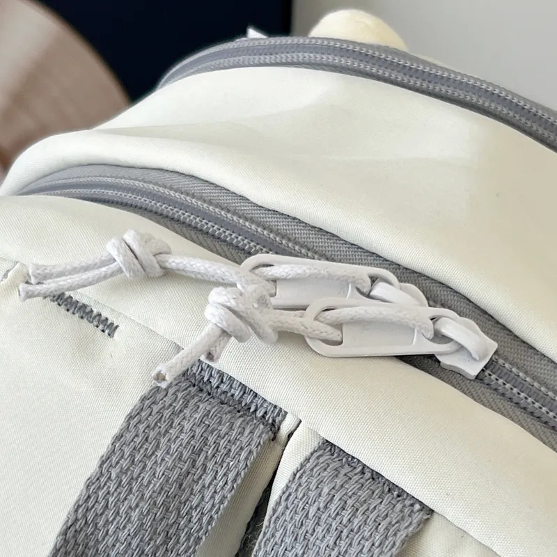 Wolfhorse Oxford Backpack Unisex White-3