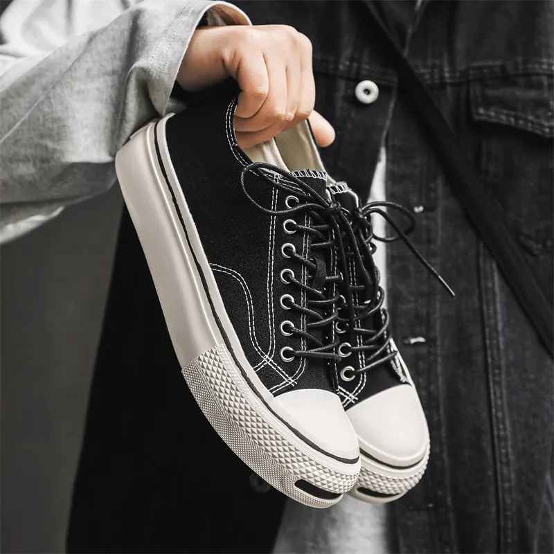 KAISER Canvas Shoes Men Low Top Black/Beige-1